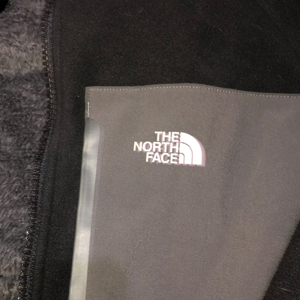 North face jacket - Picture 2 of 5